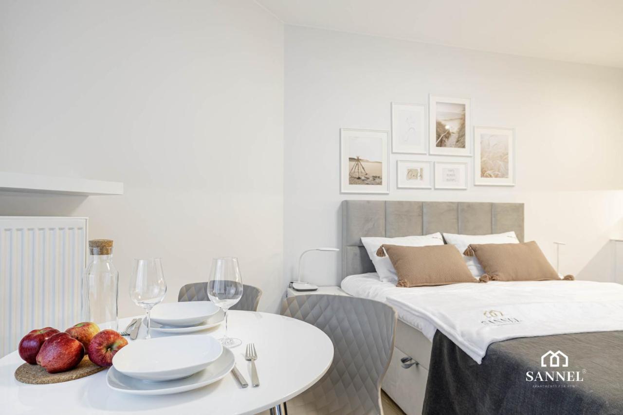 Apartament Baltic Dune Z Dostepem Do Basenow,Jacuzzi,Strefy Saun - Pinea Apartments Pobierowo-Sannel Apartments For Rent المظهر الخارجي الصورة